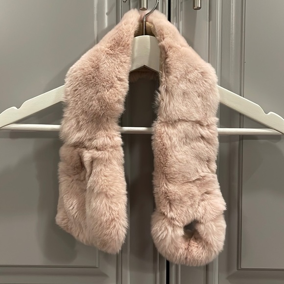 Elle 100% Rabbit Fur Scarf in Mauve Pink - Picture 1 of 4